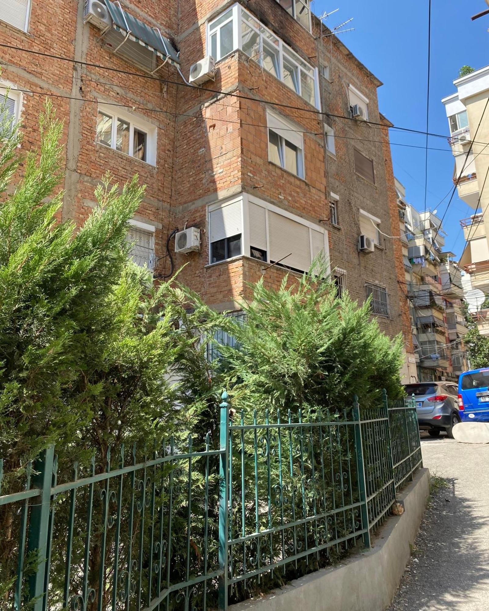 Central Welcoming Apartment In 티라나 외부 사진